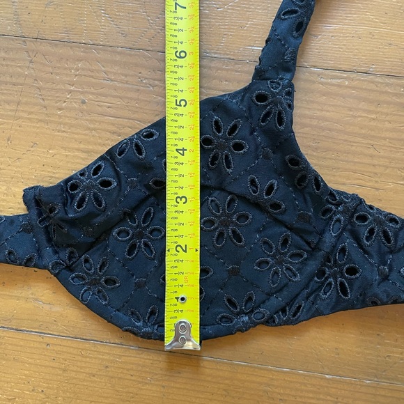 The Izzy Top in Black Eyelet - Picture 9 of 10